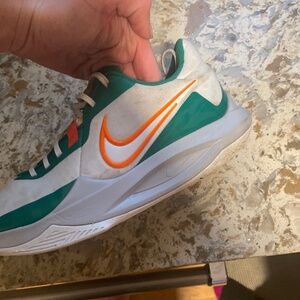 Nike presion 6s in the white and green colour way